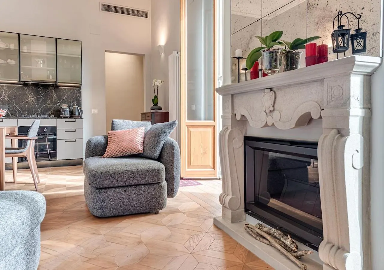 Comfortable Wide Apartment In The Core Of Florence