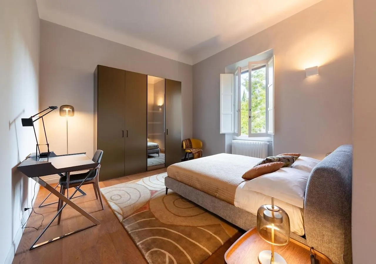 Comfortable Wide Apartment In The Core Of Florence