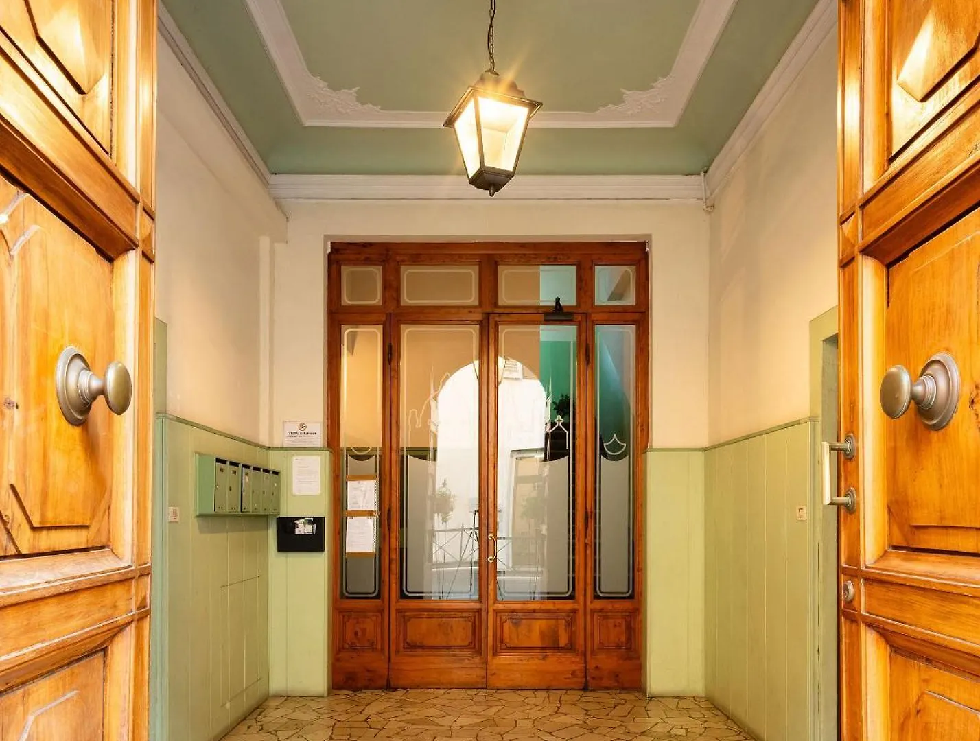 Comfortable Wide Apartment In The Core Of Florence Italy